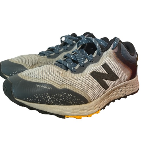 New balance - Picture 3 of 12
